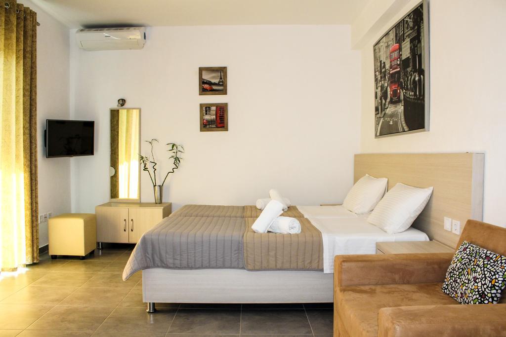 Mariza'S Guest House สเกียธอสทาวน์ ภายนอก รูปภาพ