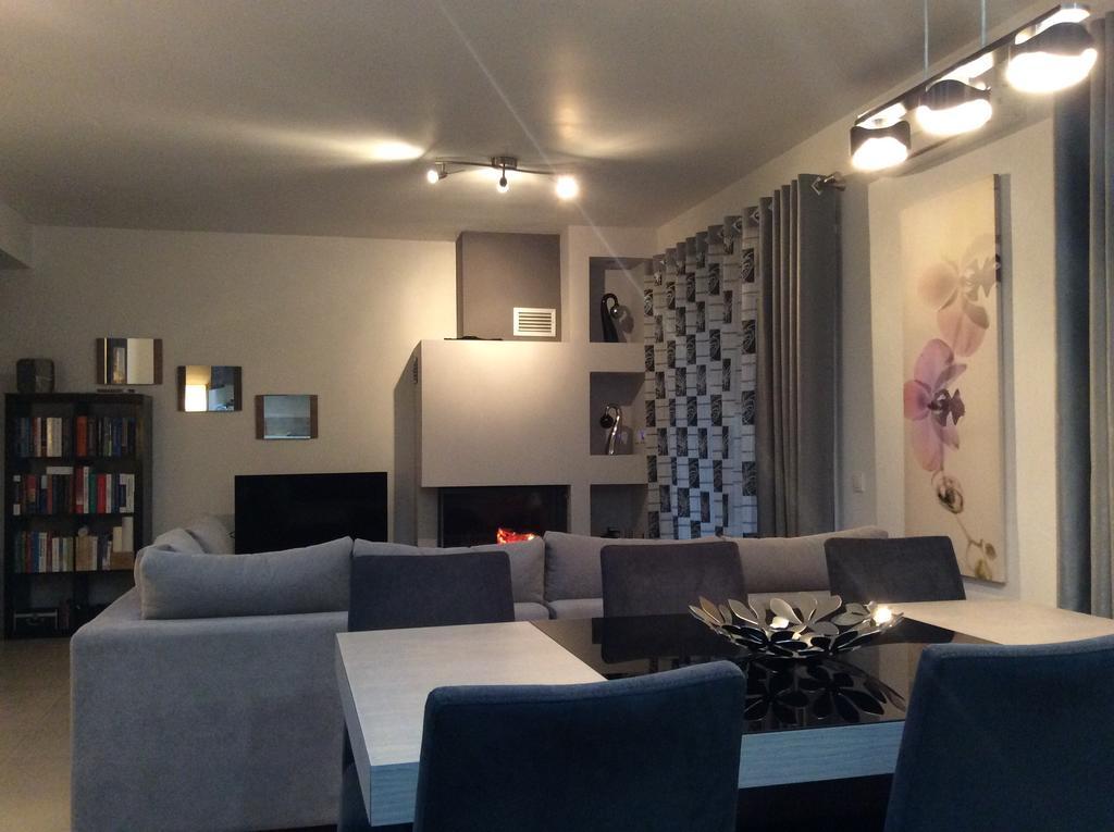 Mariza'S Guest House สเกียธอสทาวน์ ภายนอก รูปภาพ